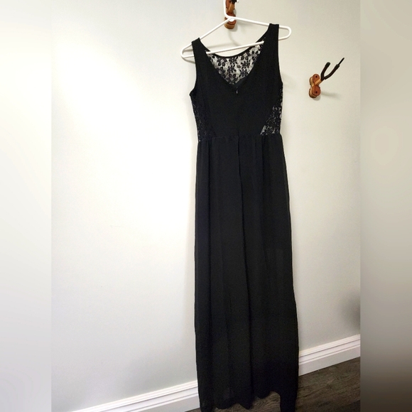 Black Gown, with Lace Cut outs - Picture 3 of 3